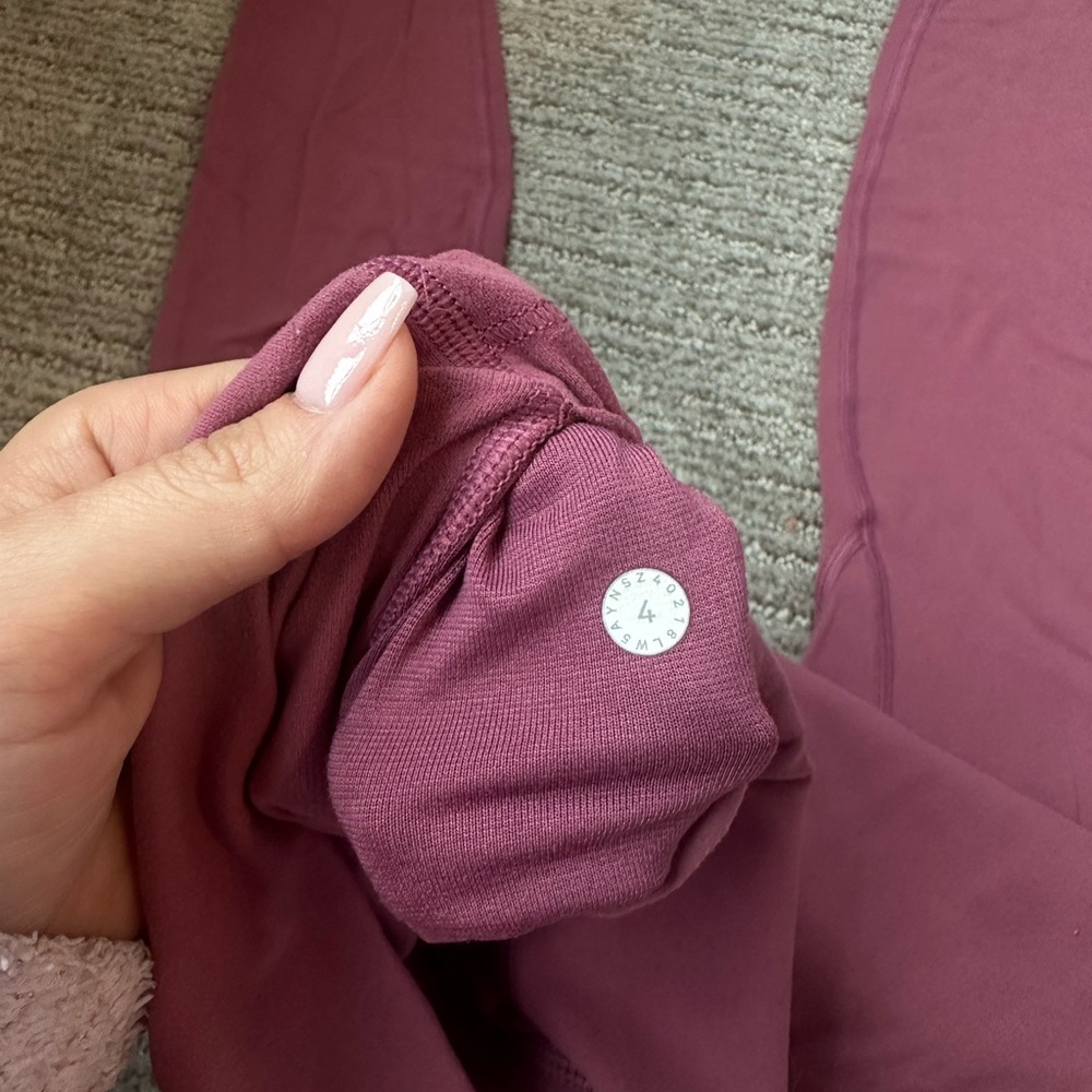 Align leggings! Size 4 pink!